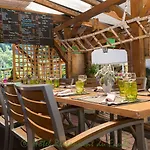 Restaurant Le Faude Лапутруа