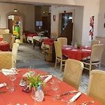 Restaurant Le Faude Лапутруа