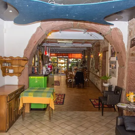 Restaurant Le Faude Ξενοδοχείο 2*