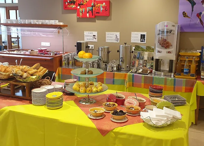 Hotel Restaurant Le Faude 2*